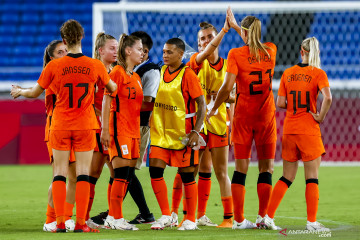 Belanda lumat China, Brazil menang tipis atas Zambia