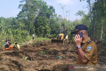 Pemkab Garut kucurkan Rp5,3 miliar untuk korban longsor Cilawu