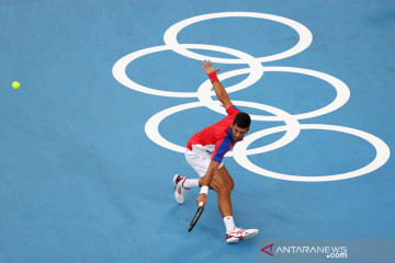 Djokovic lewati Nishikori melaju ke semifinal Olimpiade