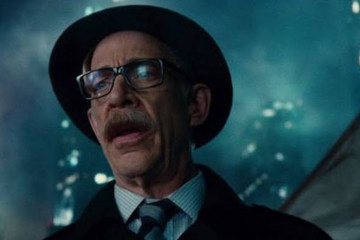 J.K. Simmons dikabarkan akan perankan Commisioner Gordon di "Batgirl"