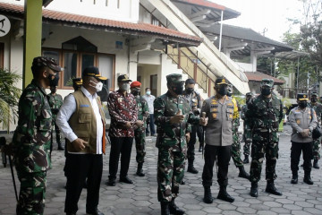 Panglima TNI tinjau tempat isolasi terpusat di Sleman