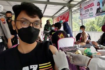 Walubi dan TNI-Polri vaksinasi warga pelosok Temanggung