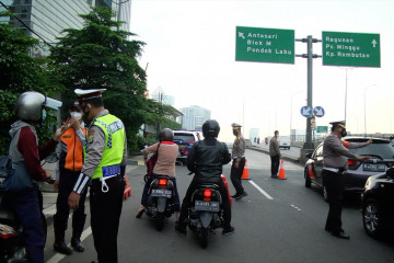 Penyekatan dalam kota Jakarta diperluas di 3 titik, begini suasananya