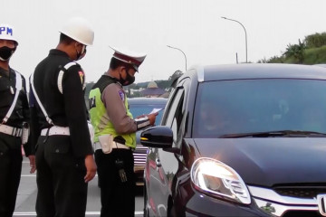 Polda Jateng tutup pintu tol selama PPKM darurat