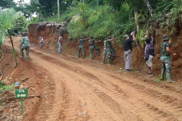 TMMD ke-111 buka jalan di desa terpencil Aceh Tenggara