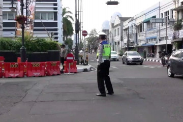 Buka tutup jalan dan operasi yustisi efektif turunkan mobilitas warga