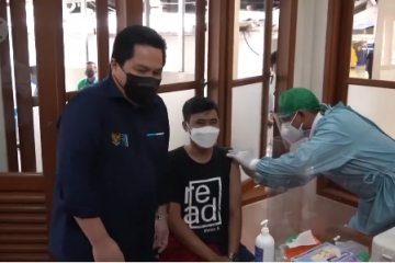 Prioritaskan vaksinasi penumpang, Erick Thohir apresiasi KAI