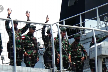 Personel TNI AD dari Aceh diberangkatkan ke perbatasan Papua
