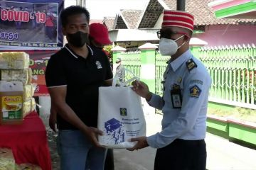 Lapas perempuan Kota Malang alirkan bantuan ke warga isoman
