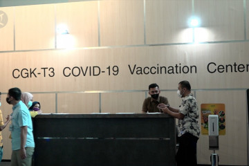 Sentra vaksinasi Soetta diprioritaskan bagi penumpang