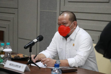 Ketua DPD minta Jatim tingkatkan rasio pelacakan kasus COVID-19