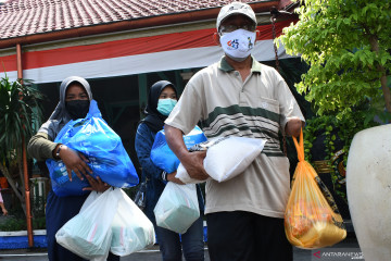 Pengamat: penyaluran bansos melalui "fintech" bisa disalurkan di kota