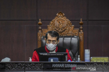 Sidang uji materiil UU KPK