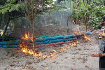 Aktivitas penambangan emas ilegal di Gunung Botak Maluku masih terjadi