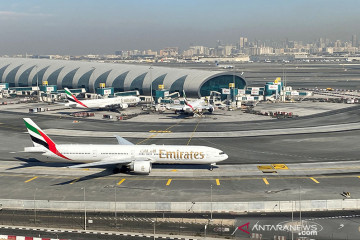 Emirates akan tetap terbang ke Rusia kecuali dilarang UAE