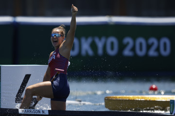 Hungaria dan AS sabet emas kano 200m putra dan putri