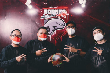 Borneo FC gandeng Nevertoolavis sebarkan virus kreatif sepak bola