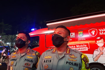 Polres Metro Jakarta Selatan hadirkan "Call Center" layanan vaksinasi