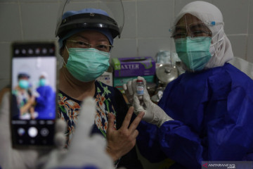 22,89 juta warga Indonesia sudah selesai vaksinasi COVID-19