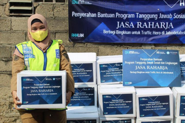 Jasa Raharja-Human Initiative salurkan 225 paket untuk "traffic hero"