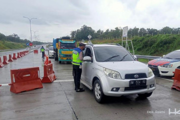 Hutama Karya dan kepolisian lakukan penyekatan di Tol Pekanbaru-Dumai