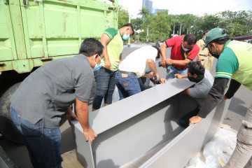Integra bantu 500 peti jenazah untuk penanganan COVID-19 di Surabaya