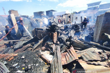 Kebakaran hanguskan 110 rumah di permukiman padat Makassar