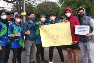 Atlet PON Sumsel galang dana hingga ke jalan