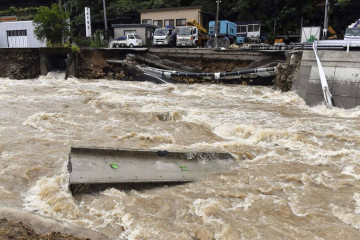 Banjir dan longsor di Jepang, satu tewas dua hilang