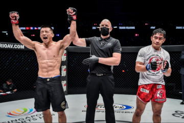 Mantan juara dunia Folayang kalah saat Eko Roni Saputra menang cepat