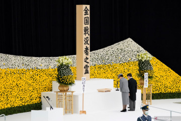Peringatan berakhirnya Perang Dunia kedua di Tokyo
