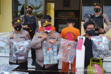 Polres Magelang ungkap pelaku pencurian uang ATM