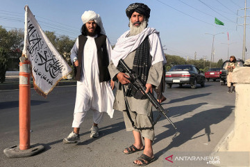 Kabul seperti kota mati, penjaga keamanan melarikan diri