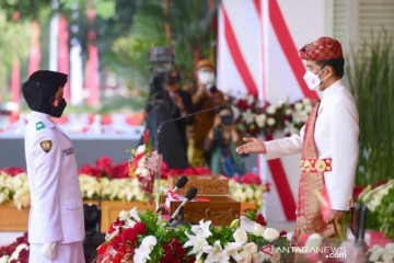 Upacara Peringatan Detik-Detik Proklamasi di Istana Merdeka