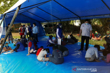 Dinsos DKI dampingi anak-anak korban kebakaran Mampang