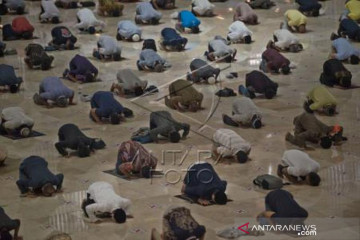 Shalat Jumat Pertama Istiqlal Saat PPKM