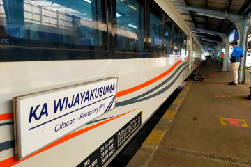 KA Wijayakusuma kembali beroperasi di akhir pekan