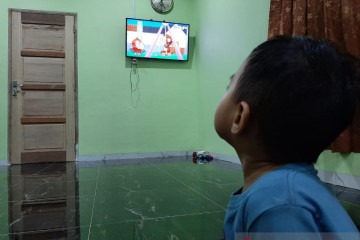 Dampak baik buruk tayangan televisi pada anak menurut psikolog