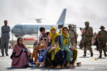 Gelombang pengungsi Afghanistan di Bandara Internasional Hamid Karzai