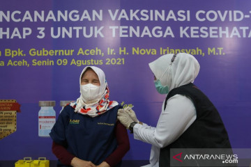 Aceh mulai suntikkan vaksin COVID-19 merek Moderna ke masyarakat