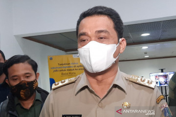 Warga diminta tetap waspada meski level PPKM Jakarta turun