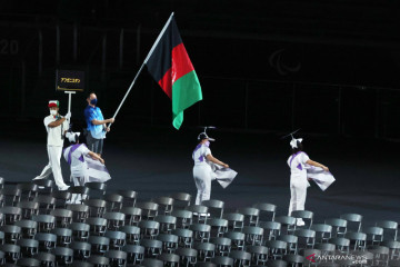 Bendera Afghanistan tetap dimunculkan di upacara pembukaan