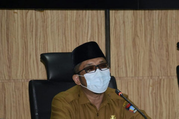 Wali Kota tegaskan Amasrul masih menjabat Sekda Padang