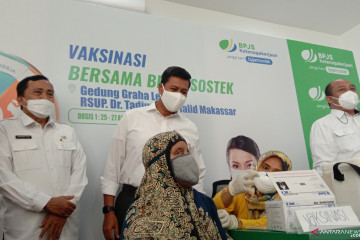 BPJAMSOSTEK gelar vaksinasi COVID-19 sasar 1.500 pekerja di Sulsel