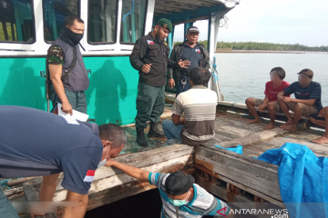 Gakkum KLHK Sulawesi menggagalkan penyelundupan kayu Meranti ke Sulsel