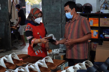 Industri sepatu Kota Mojokerto raih juara 2 UKM Jatim