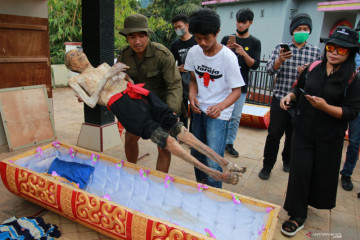 Ritual Manene di Toraja