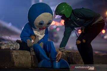 Pengamen badut Jakarta