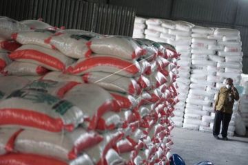 Bantuan paket sembako