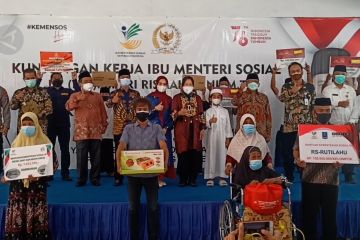 Kemensos janji perbaiki mekanisme penyaluran bansos